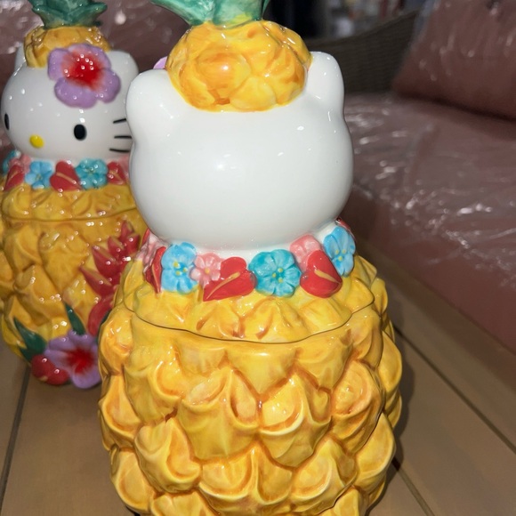 Hello Kitty pineapple canister - Picture 3 of 7
